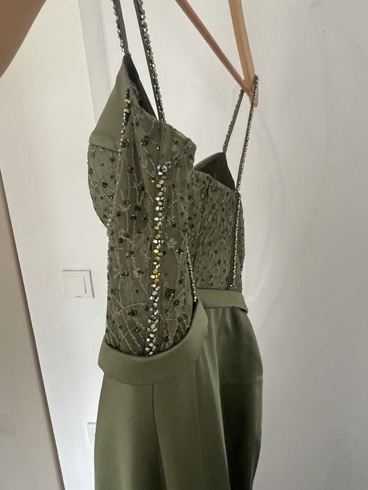 Дамска рокля като нов