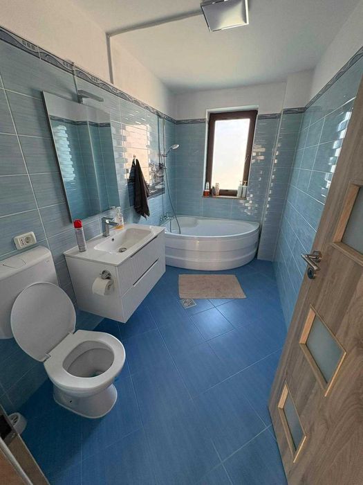 Casa de inchiriat Cristian, Brasov, 200 mp, 1400 mp gradina, garaj 2 locuri parcare