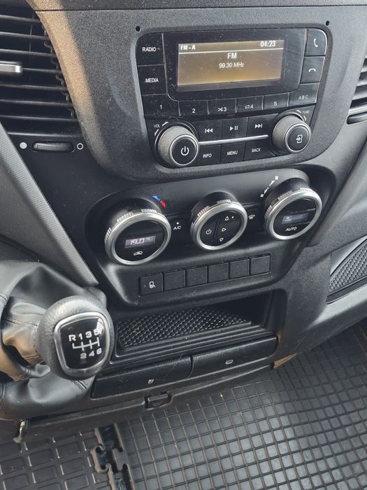 Vând Iveco Daily 50C 18 detarat