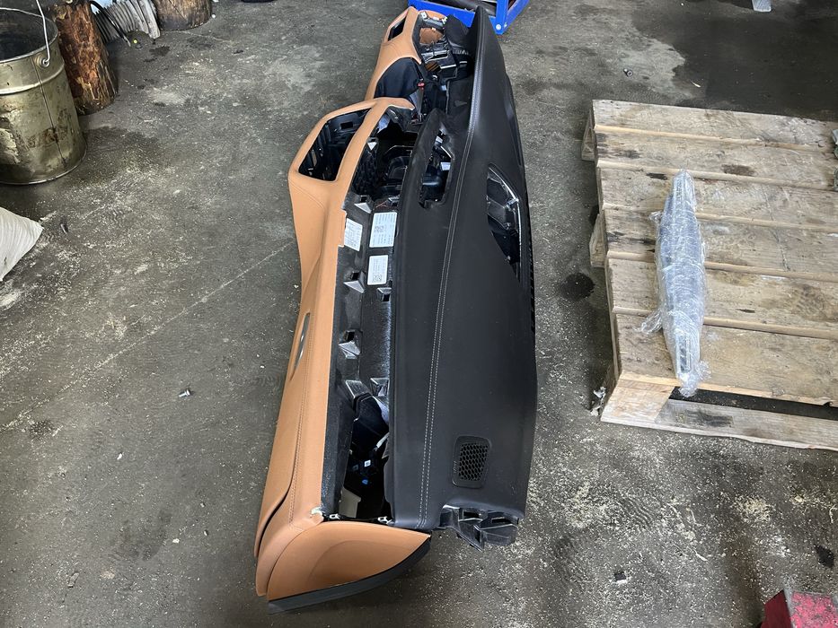 Арматурно табло бмв 7 г11/12 ( armaturno tablo bmw 7 g11/12 )