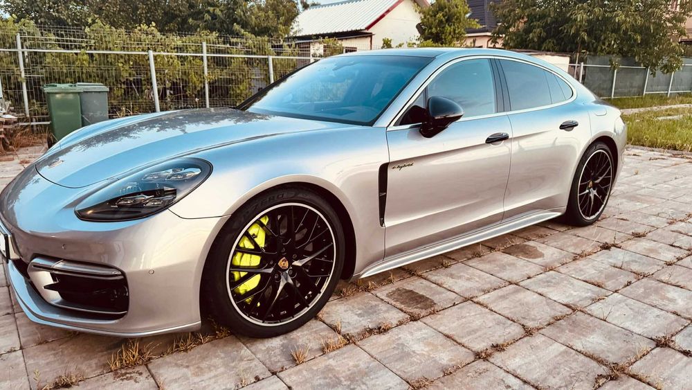 Porsche Panamera 4s Hybrid