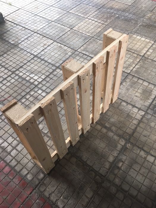 Продавам палета