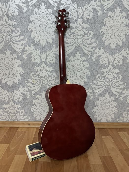 Продам Гитару Stagg