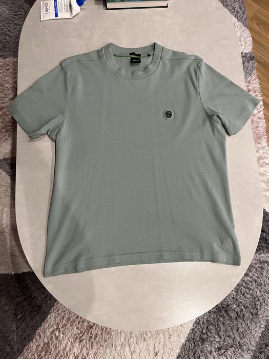 Оригинална тениска BOSS (размер L) Luxury Edition