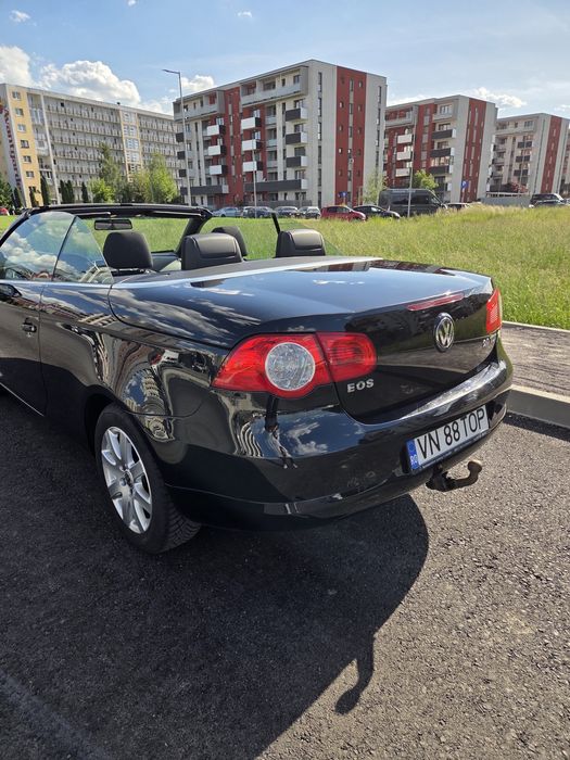 VOLKSWAGEN Eos 2010