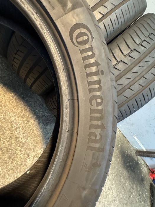 Гуми 235/45/18 CONTINENTAL Premium Contact