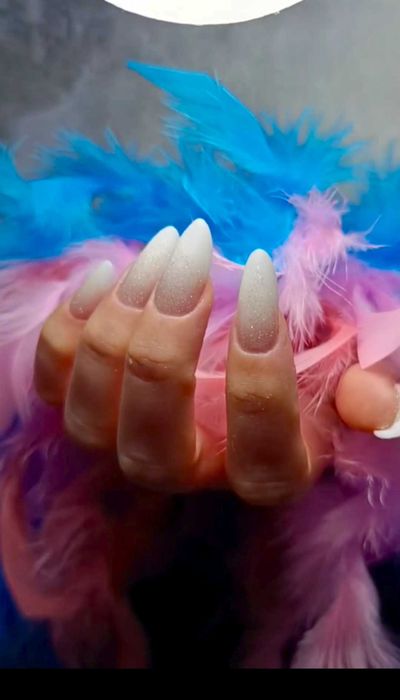 Наращивание и дизайн ногтей