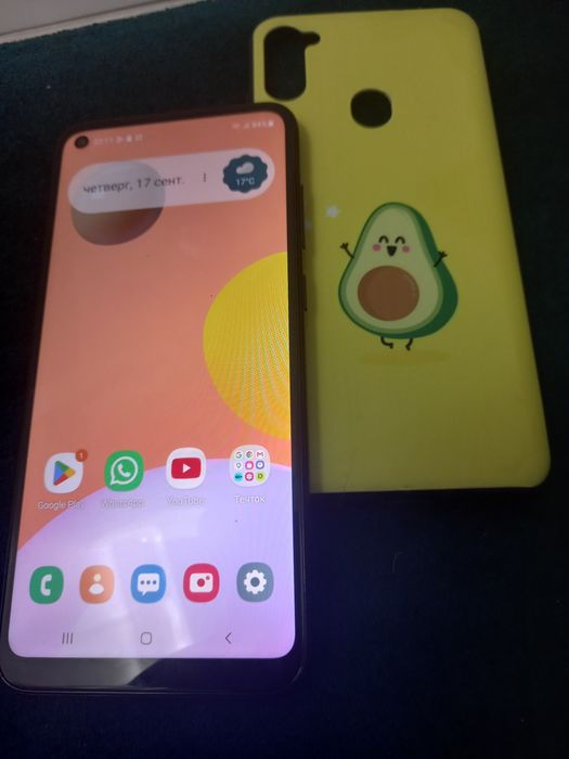Продам телефон Samsung A 11