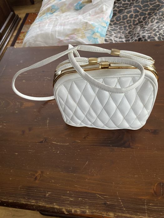 Продавам рокля италианска коприна 55лв.