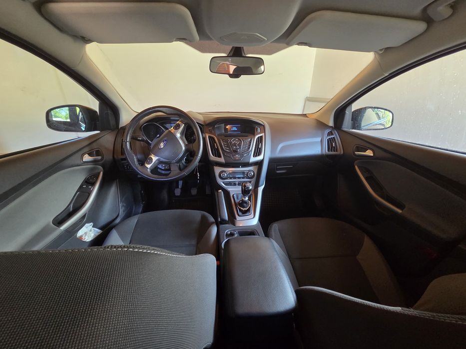 FORD Focus 2014 — imagine 5