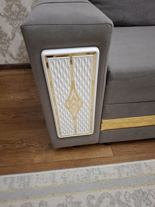 Продам новый диван