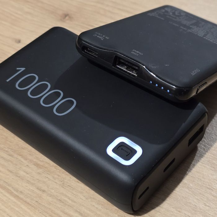 Външна батерия за телефон