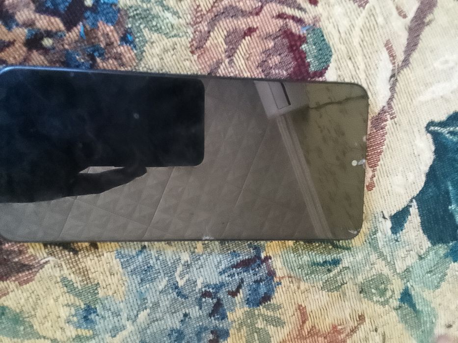 Huawei 12i в плохом состаяние