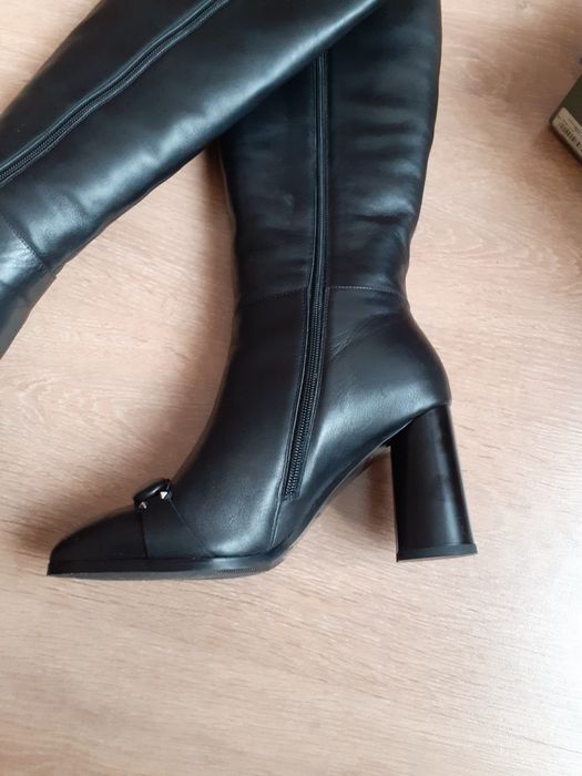 Новые,Кожаные, зимние сапоги