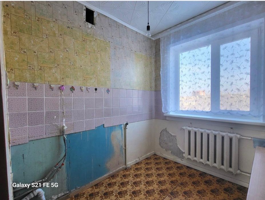 Продам 3 х комн, квар., 9-22, 4 этаж