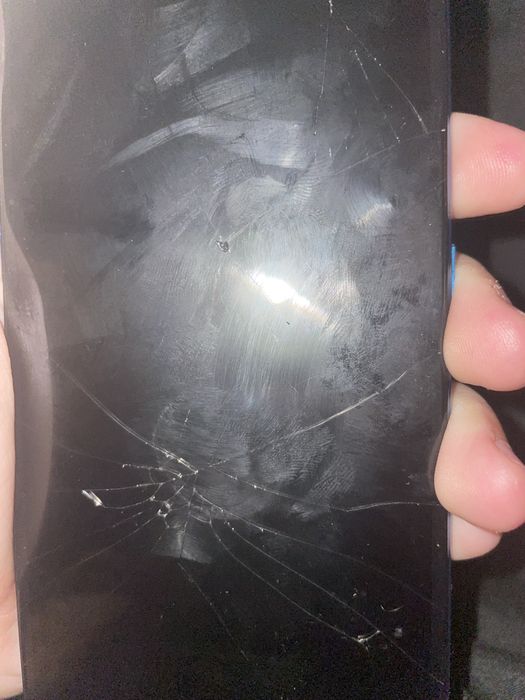 Oppo a9 2020 рабочий минусы экран разбитый но работает