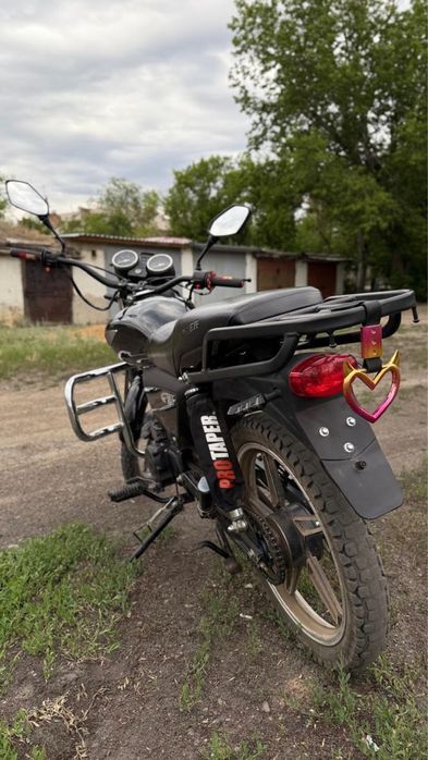 Продам Racer Trophy 110