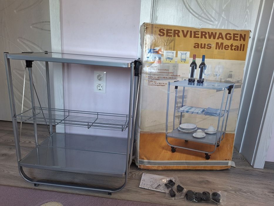 Нова метална количка за сервиране