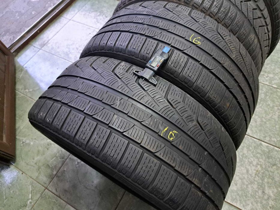 2 anvelope 245/45 R17 Pirelli