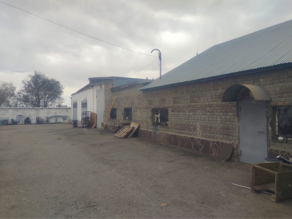 Продав автосервис