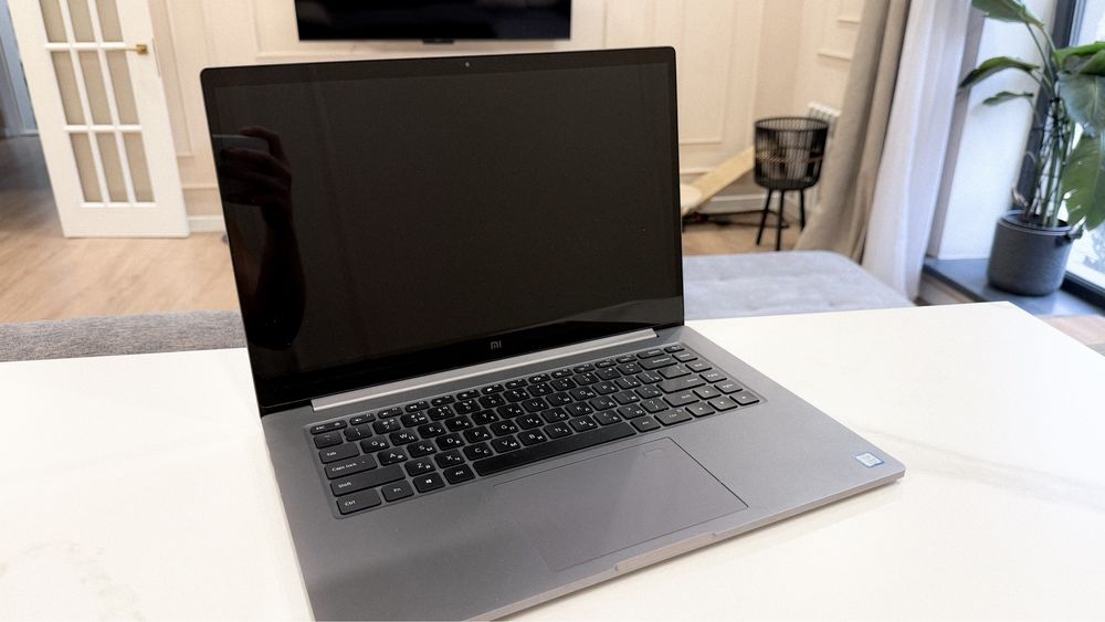 Продам ноутбук Xiaomi Mi Notebook Pro 15.6