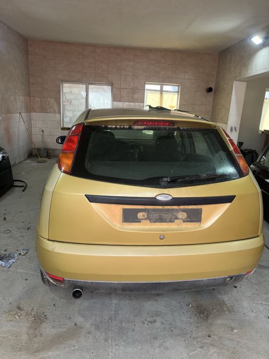 Haion ford focus scurt cu eleron