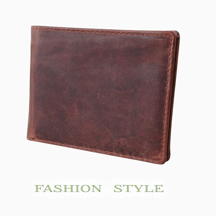 Мъжки портфейл от естествена кожа с щипка за пари