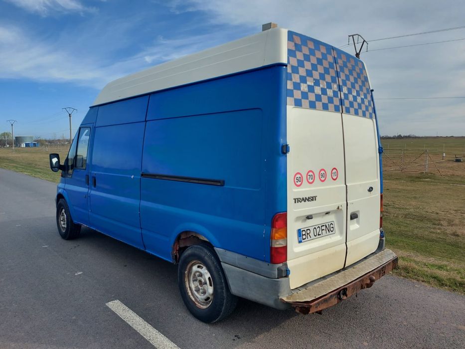 Vand ford transit 2.4 diesel fiscal cititi descrierea