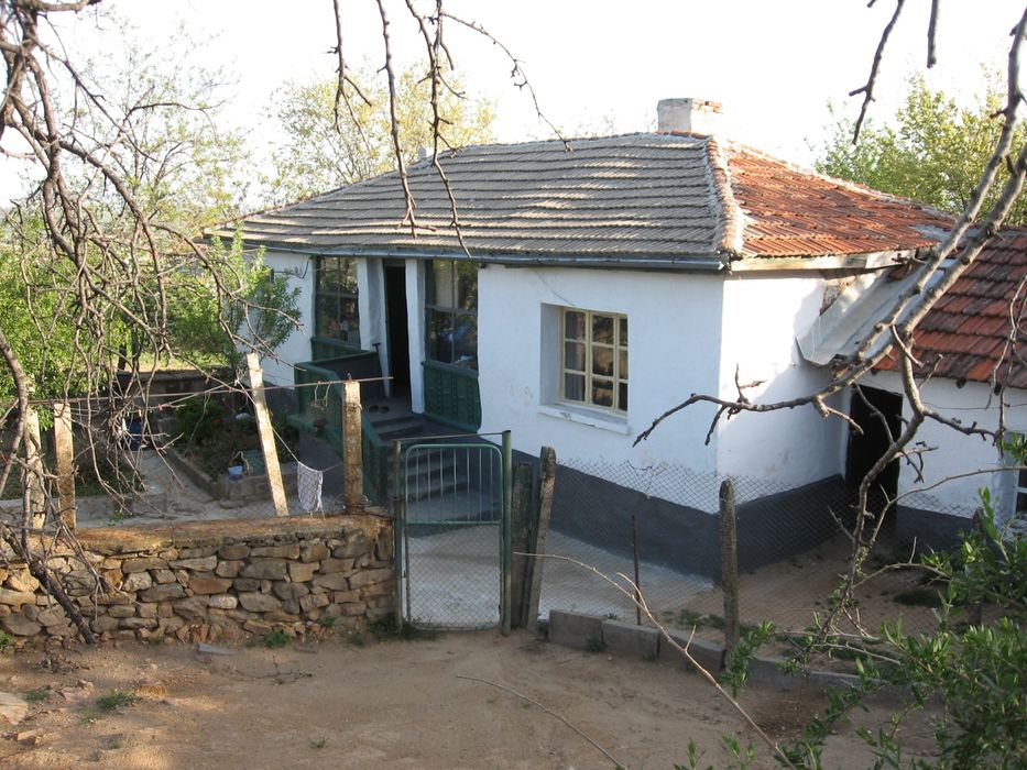 Продава се Къща в с. Главан, Област Стара Загора - 80 кв.м за 204 €/кв.м - Снимка #1