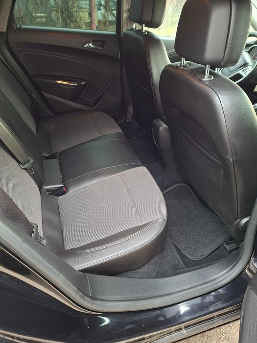 vand opel astra j 2010