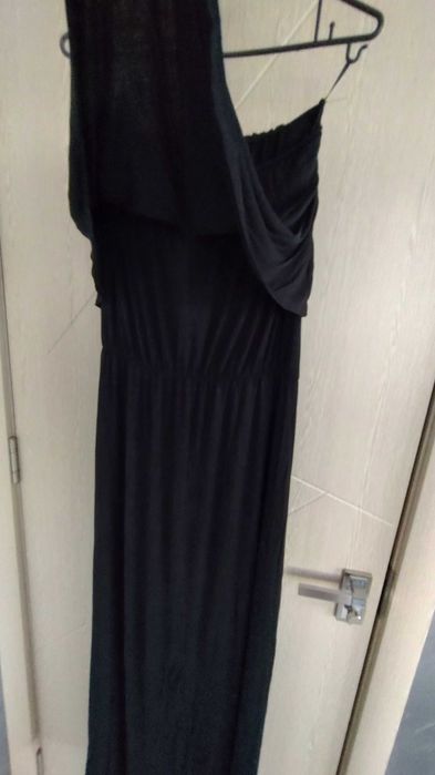 NEXT нова дълга рокля бе презрамки