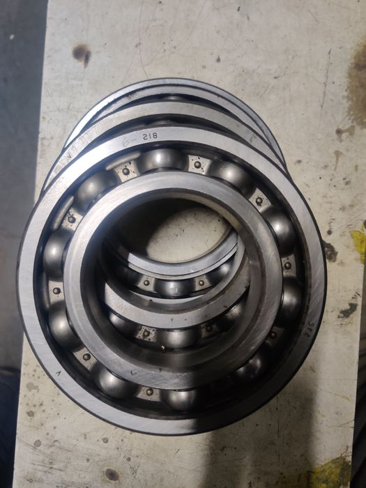 Продам подшипники разные