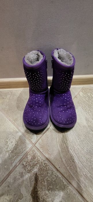 Продам уги. Размер 34.