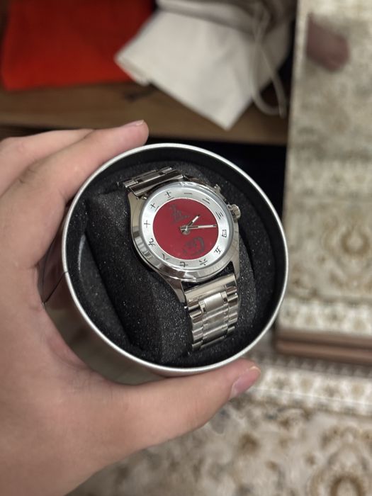 Часы Fossil новый