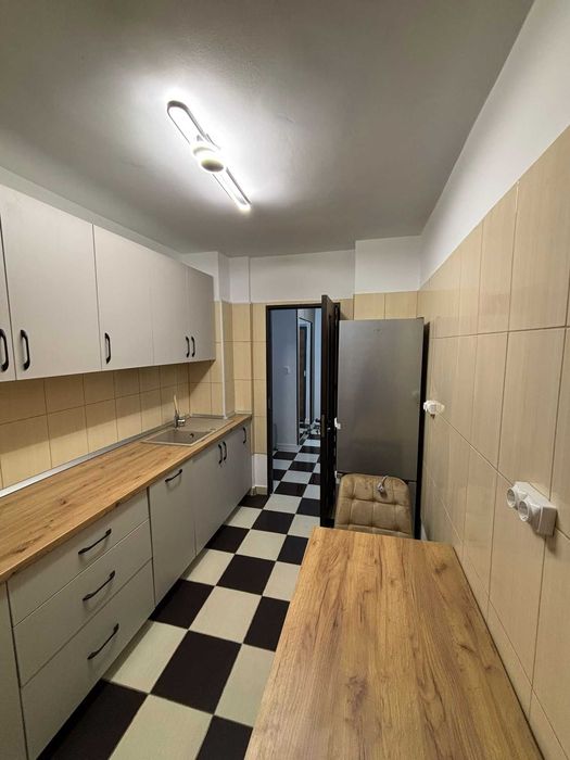 Apartament 2 camere zona LUJERULUI de inchiriat