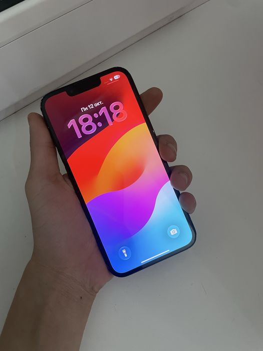 Продам айфон 13 на 128gb