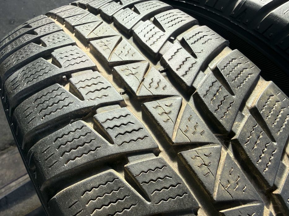 2x Anvelope iarna 185/65 r15 M+S - Sumitomo WT200