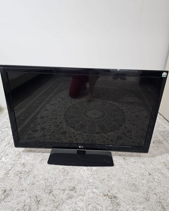 Смарт телевизор LG 106 см WiFi YouTube