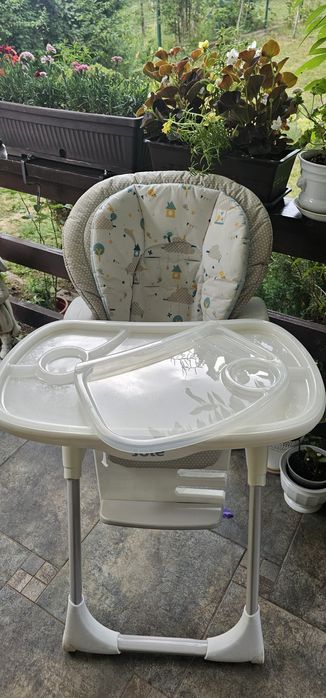 Scaun de masa pentru bebelusi Joie Mimzy