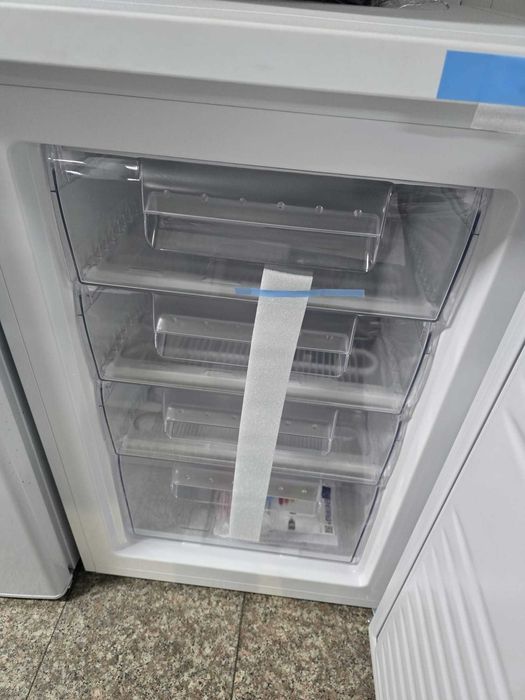 Congelator nou resigilat  Albatros CA124E, 91 L
