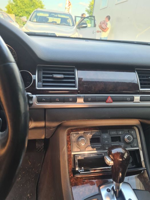 ***САМО НА ЧАСТИ *** Audi A8 D3 4.2FSI Quattro 3G MMI