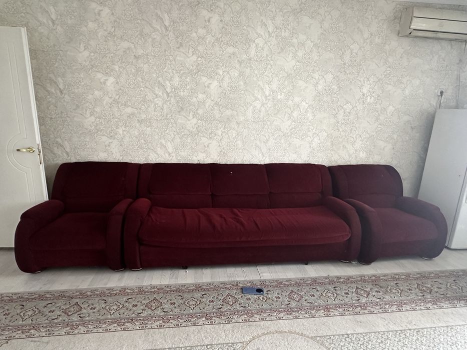 Спальный гарнитур