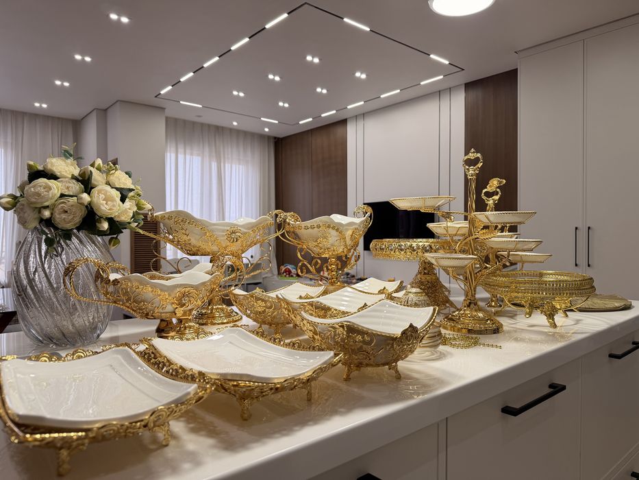 Праздничный сервировочный набор (ОАЭ)