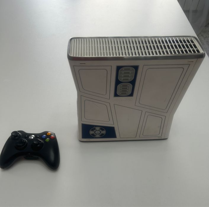Xbox 360 Slim Star Wars Edition