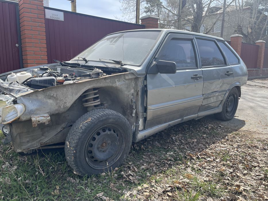 Продам ваз 2114 год 2005
