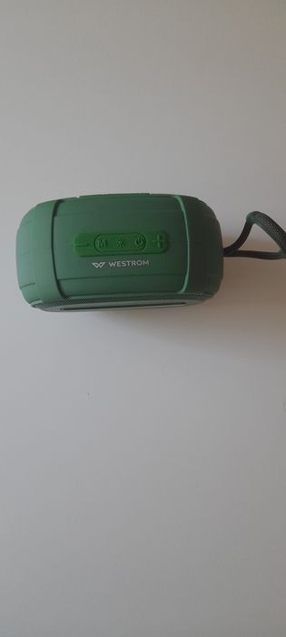 Нова блутут колонка WESTROM