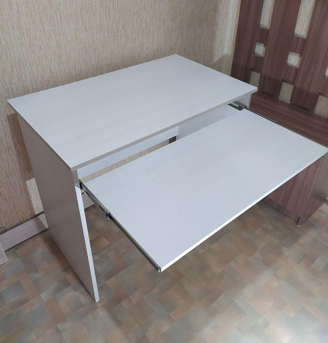 Стол письменный, компьютерный