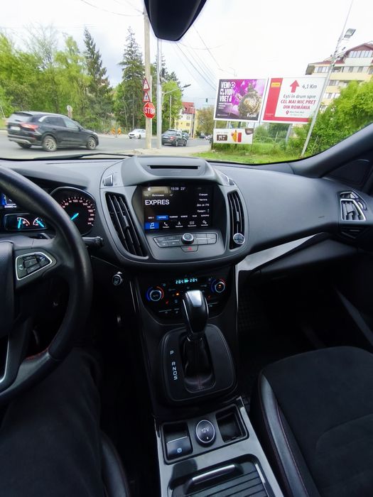 Ford kuga 2019 AUTOMAT foarte dotat st line