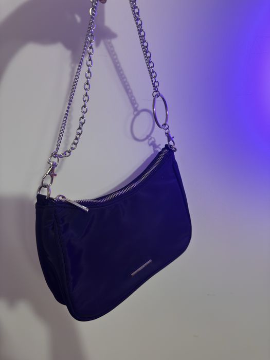 мини чанта Бершка