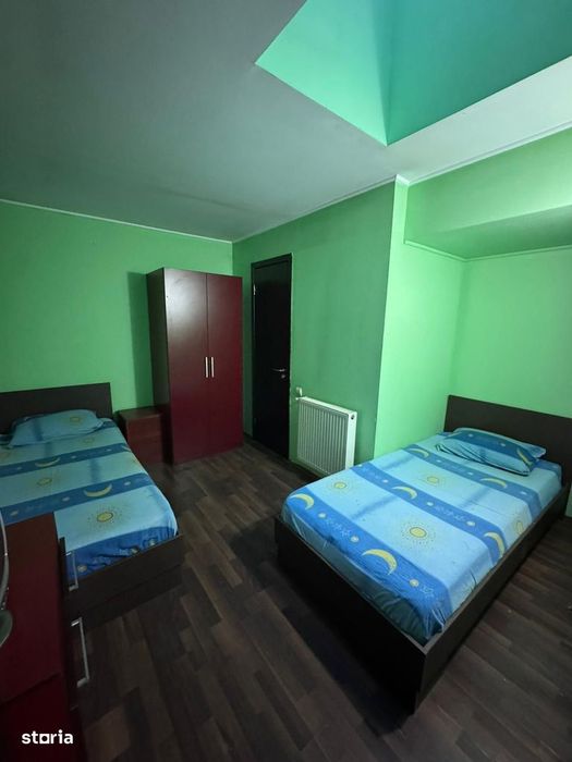 Casa de inchiriat, 25 camere, 25 bai, receptie,T719